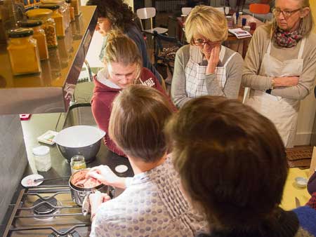 Apprendre à faire du chocolat cru