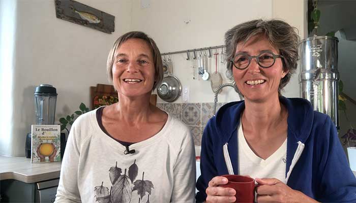 Céline et Laurence dans la formation faire son bouillon d'os