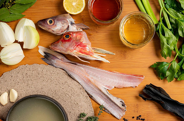 Bouillon d'arêtes de poisson